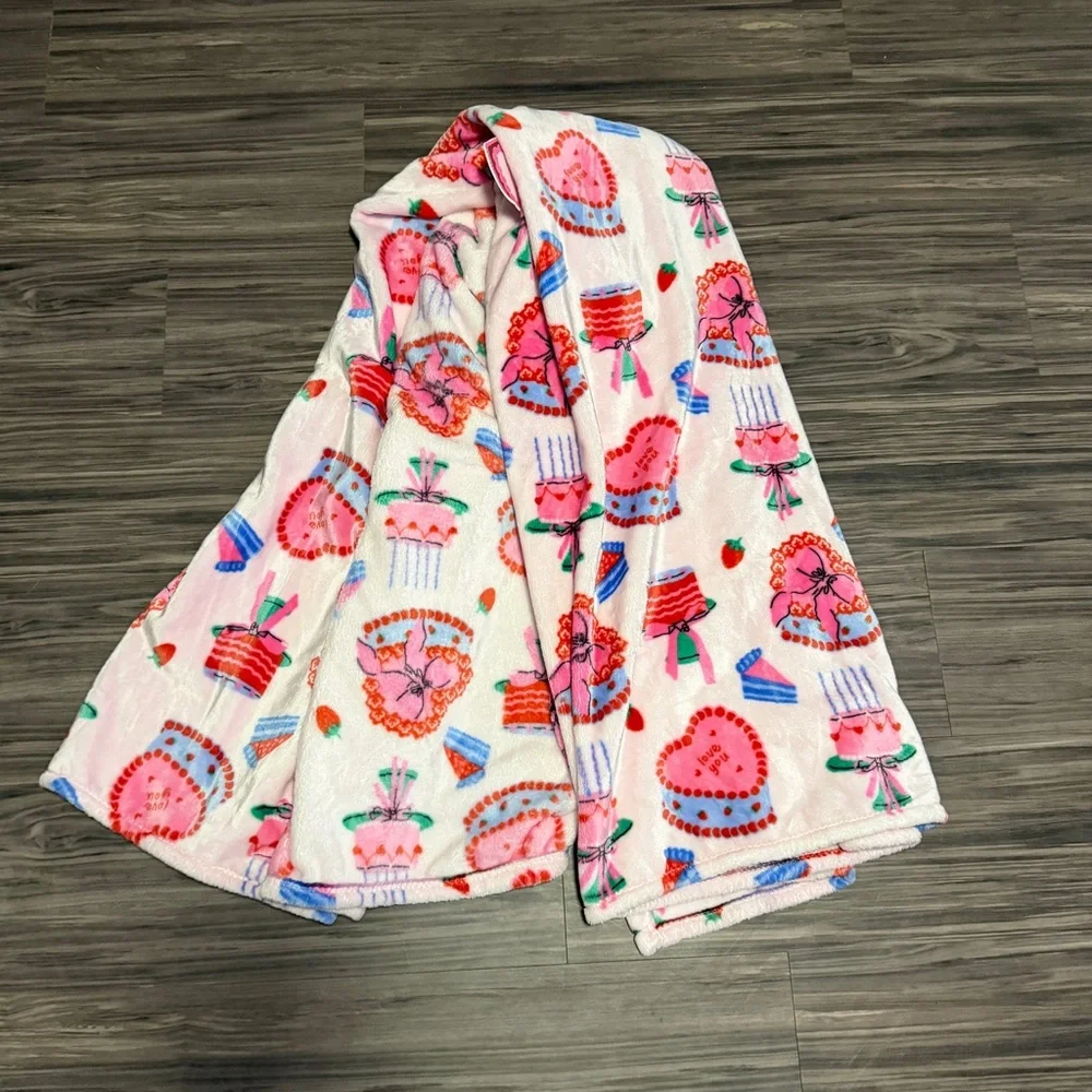 Plush multicolor cakes cake stands blanket‎ 60 x 70